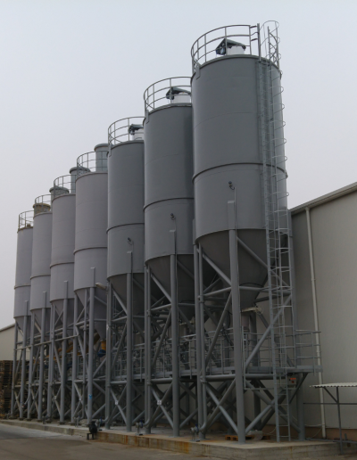 Porkeverő rendszer, cementtároló